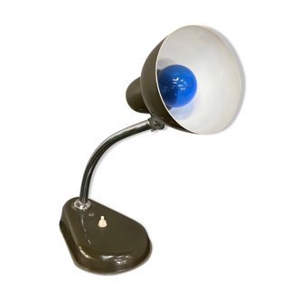 Desk lamp