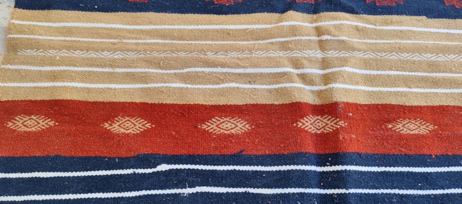Tapis kilim berbère multicolores