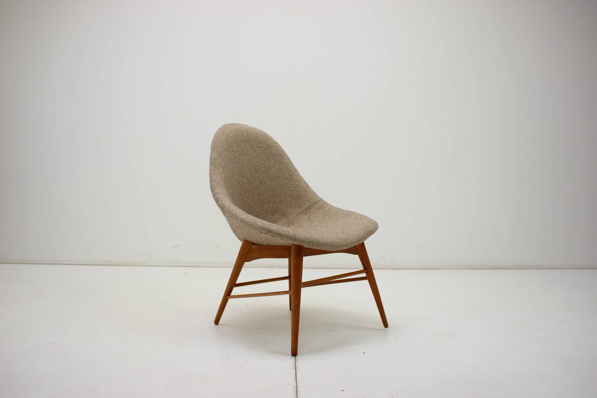 1960s Miroslav Navratil Shell Lounge Chair, Czechoslovakia