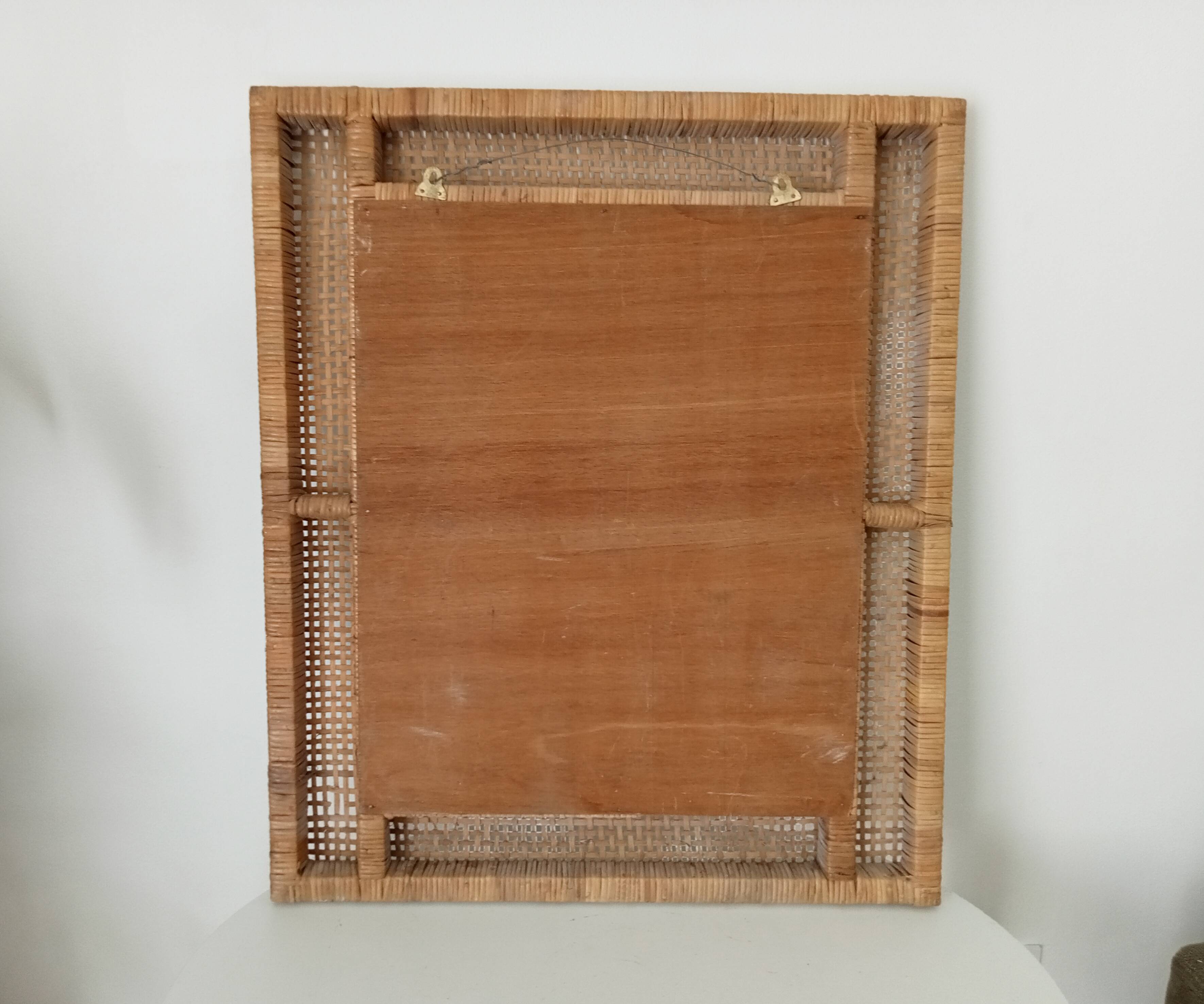 Vintage Boho rattan mirror from the 60s/70s 73*61 cm