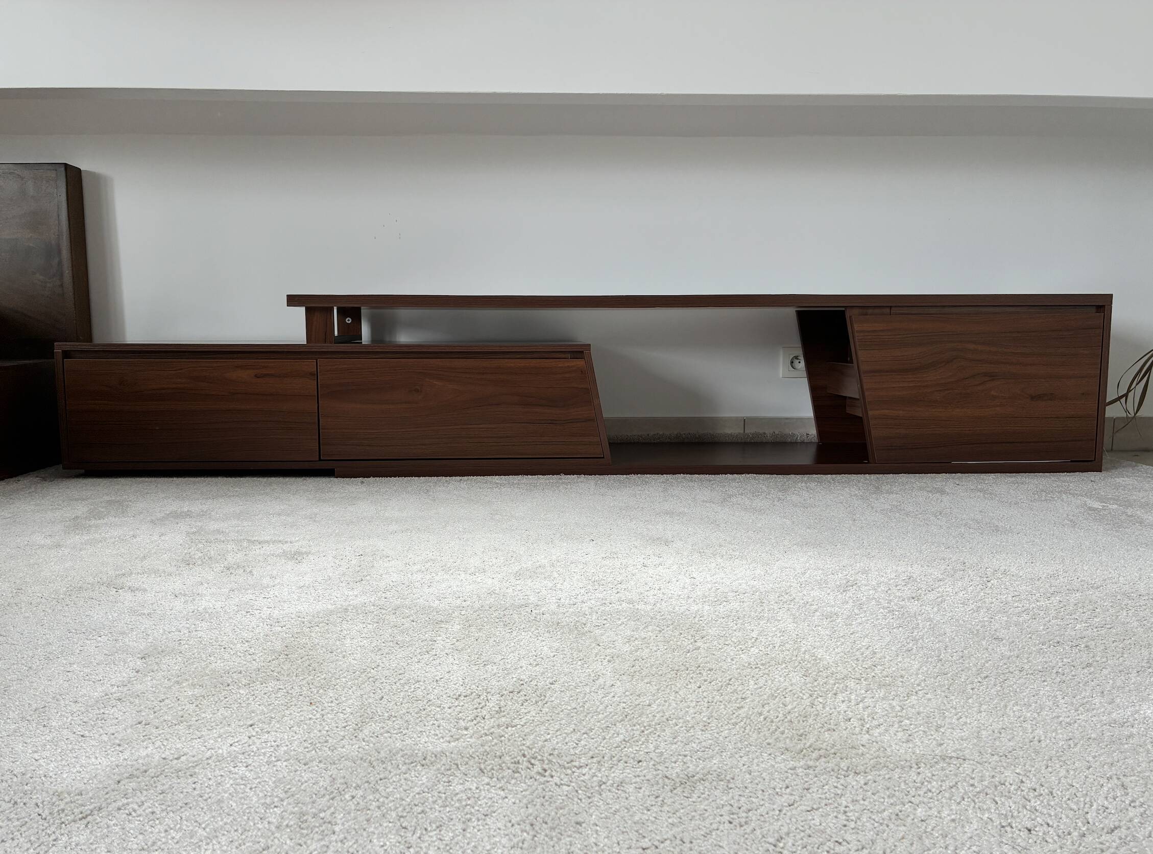Extendable TV cabinet with walnut finish