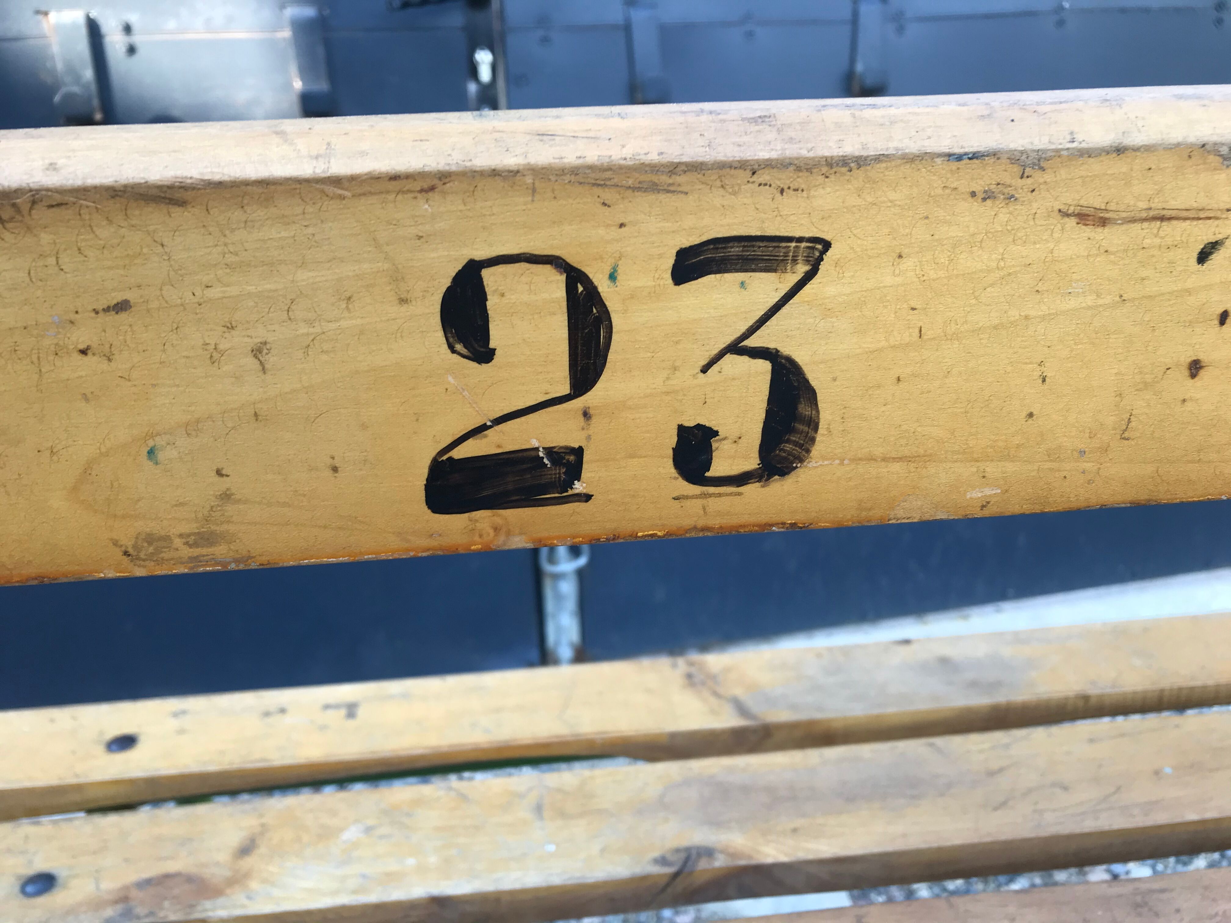 Old school bench year 50