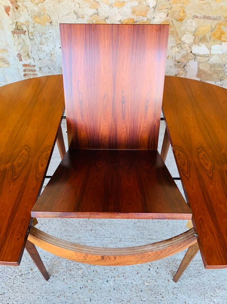 Extendable dining table with butterfly extensions in rosewood circa 60's