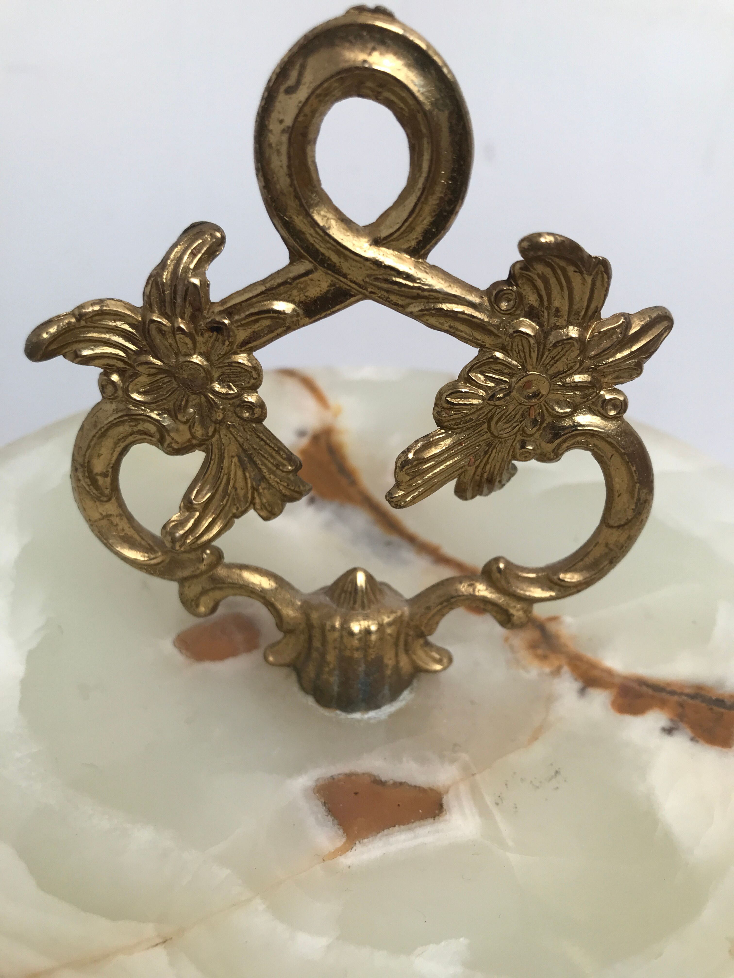 Marble and bronze ashtray