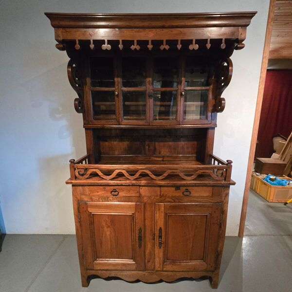 Vaisselier ancien