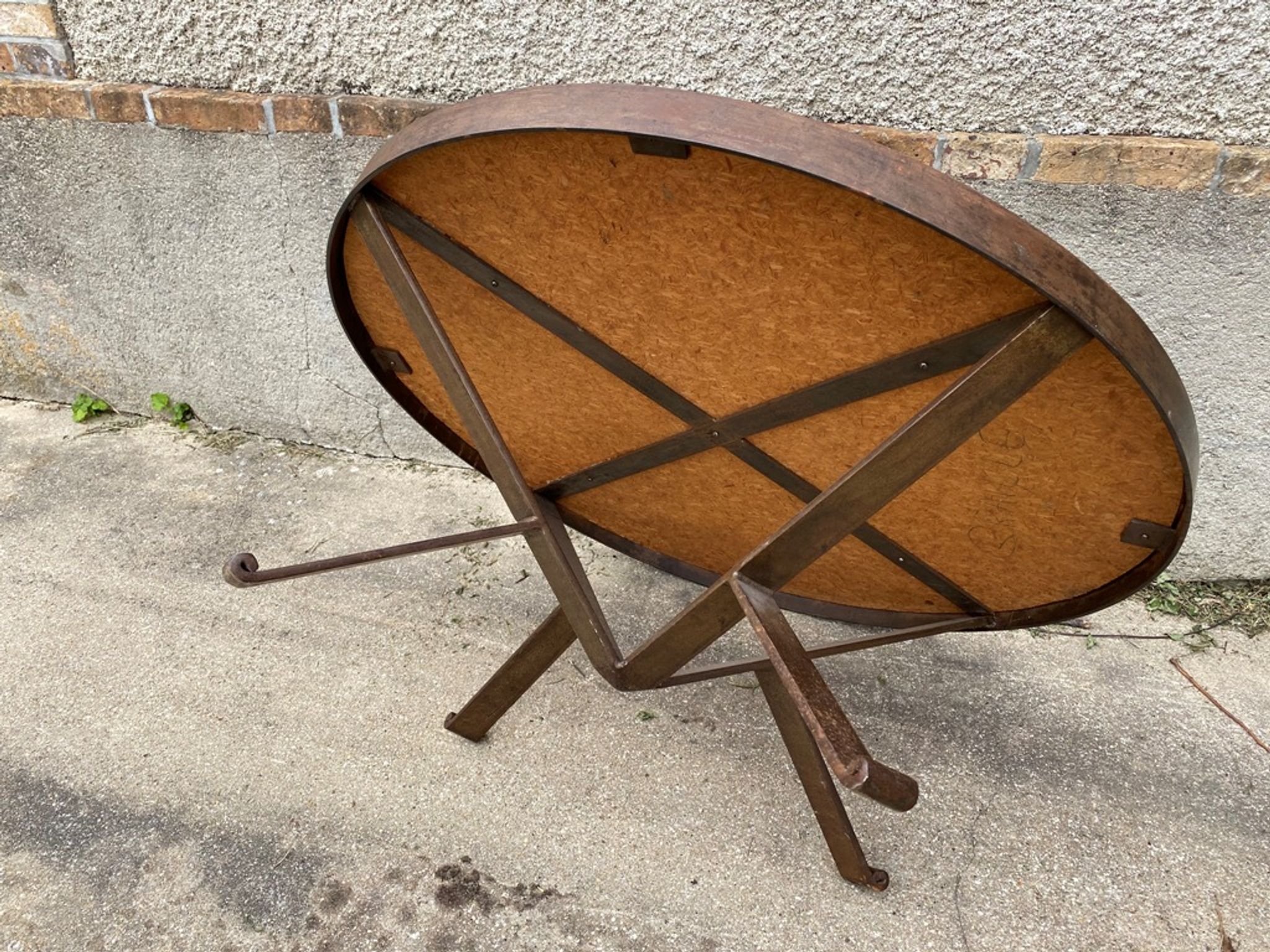 Roche Bobois in 1970s ceramic and wrought iron round coffee table
