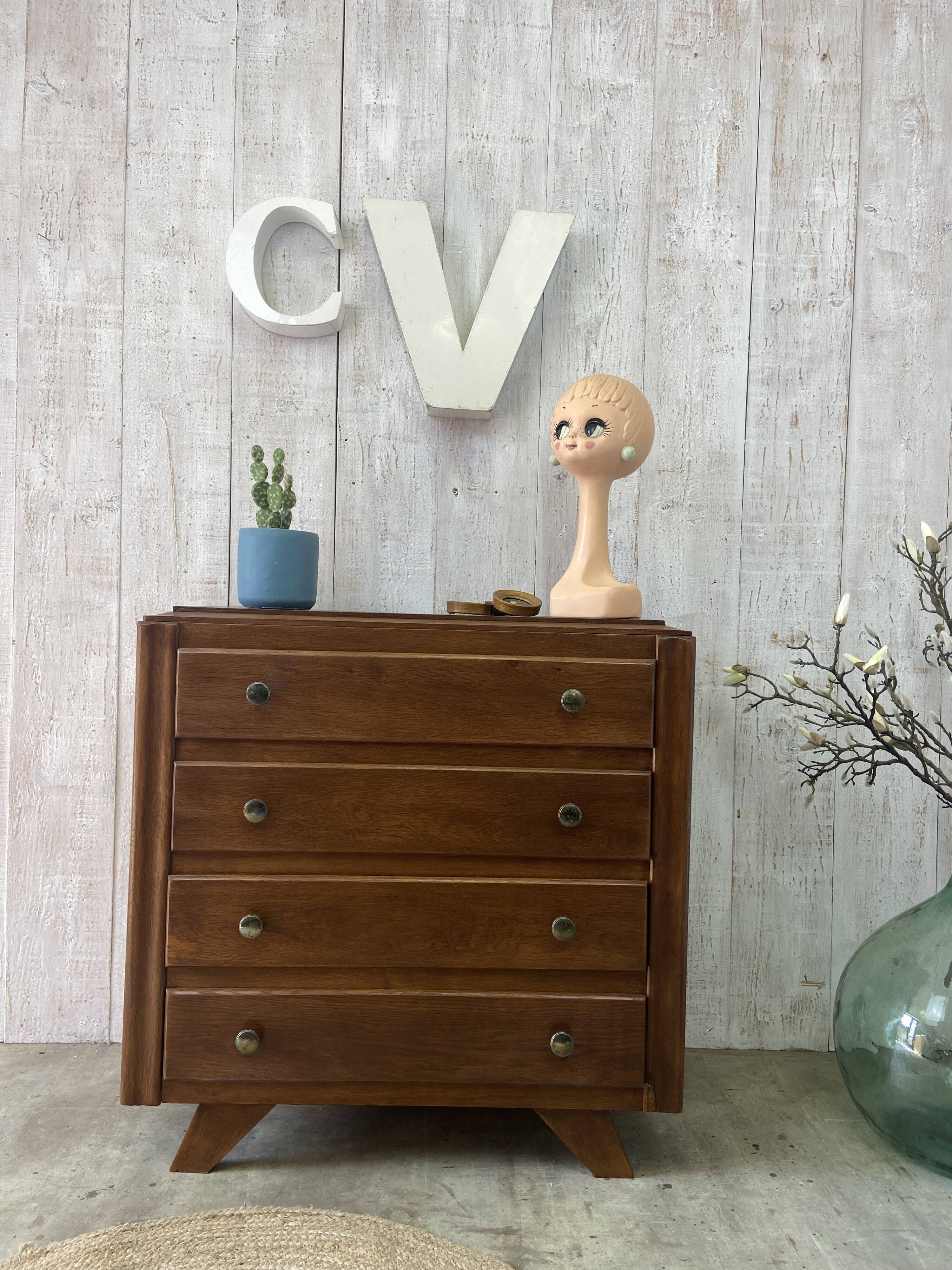 Commode vintage