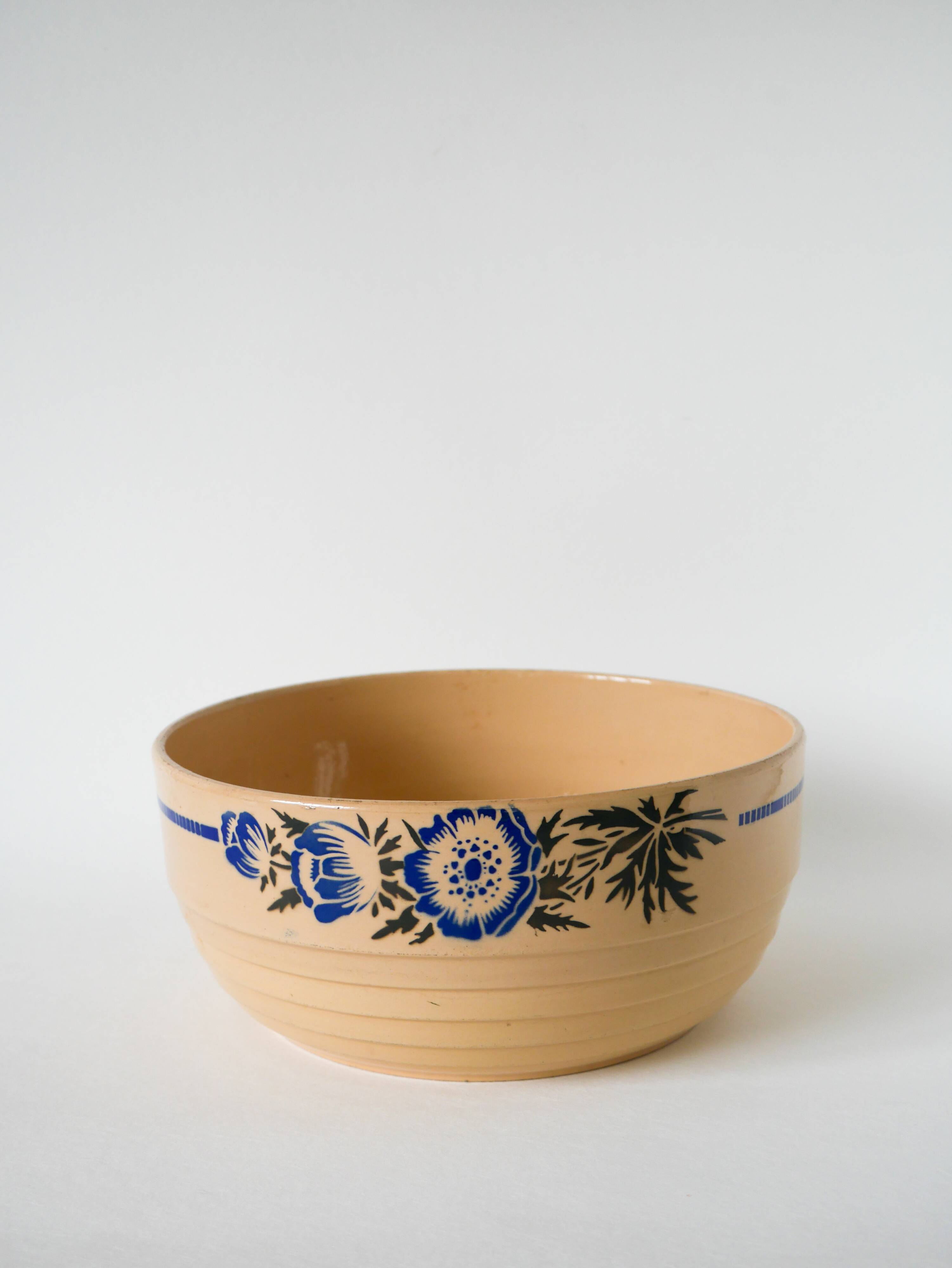 Badonviller beige salad bowl with blue flowers, 1950