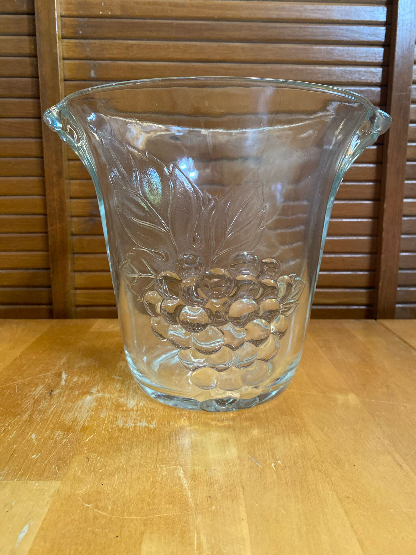 Champagne bucket chiller crescendo glass mould decor grape wine