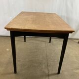 Extendable vintage dining table