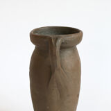 Earthen vase