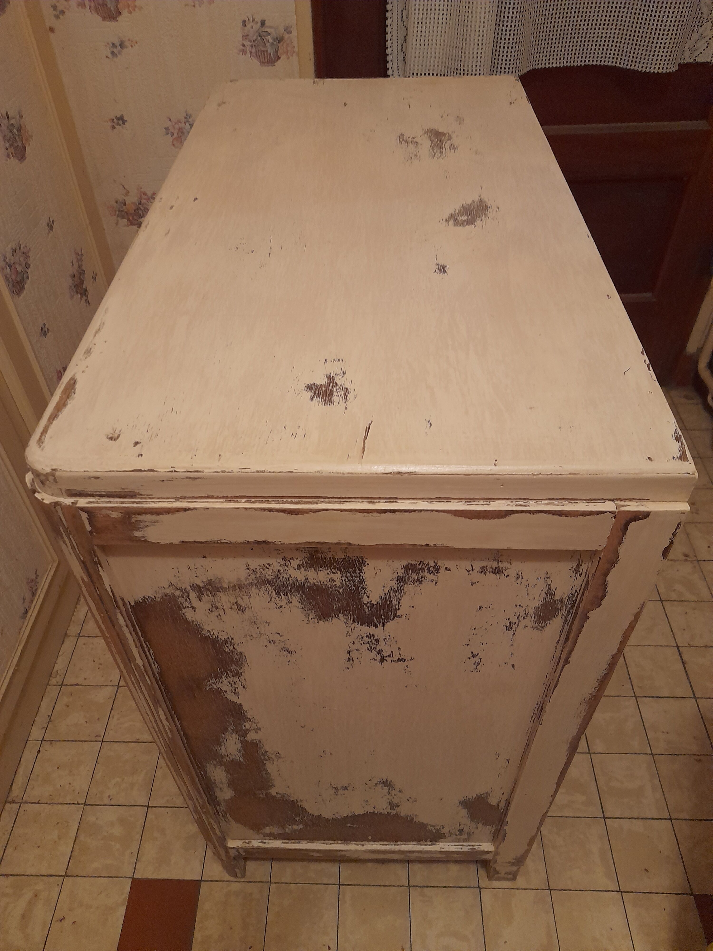 Flea market dresser "Wabi-Sabi"