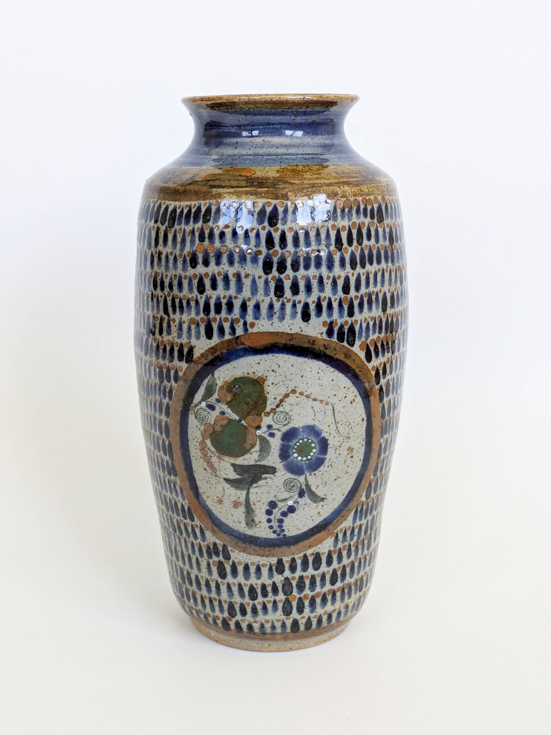 Large ceramic vase Tonalá hand-painted, Mexico 1970s