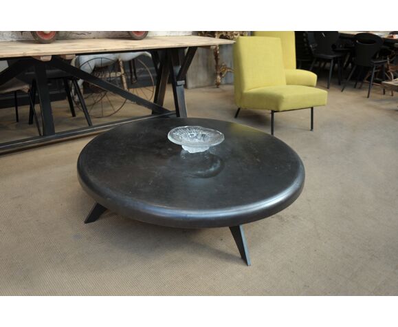 Table Basse Ronde Industrielle Vintage En Metal Des Annees 1960 Selency