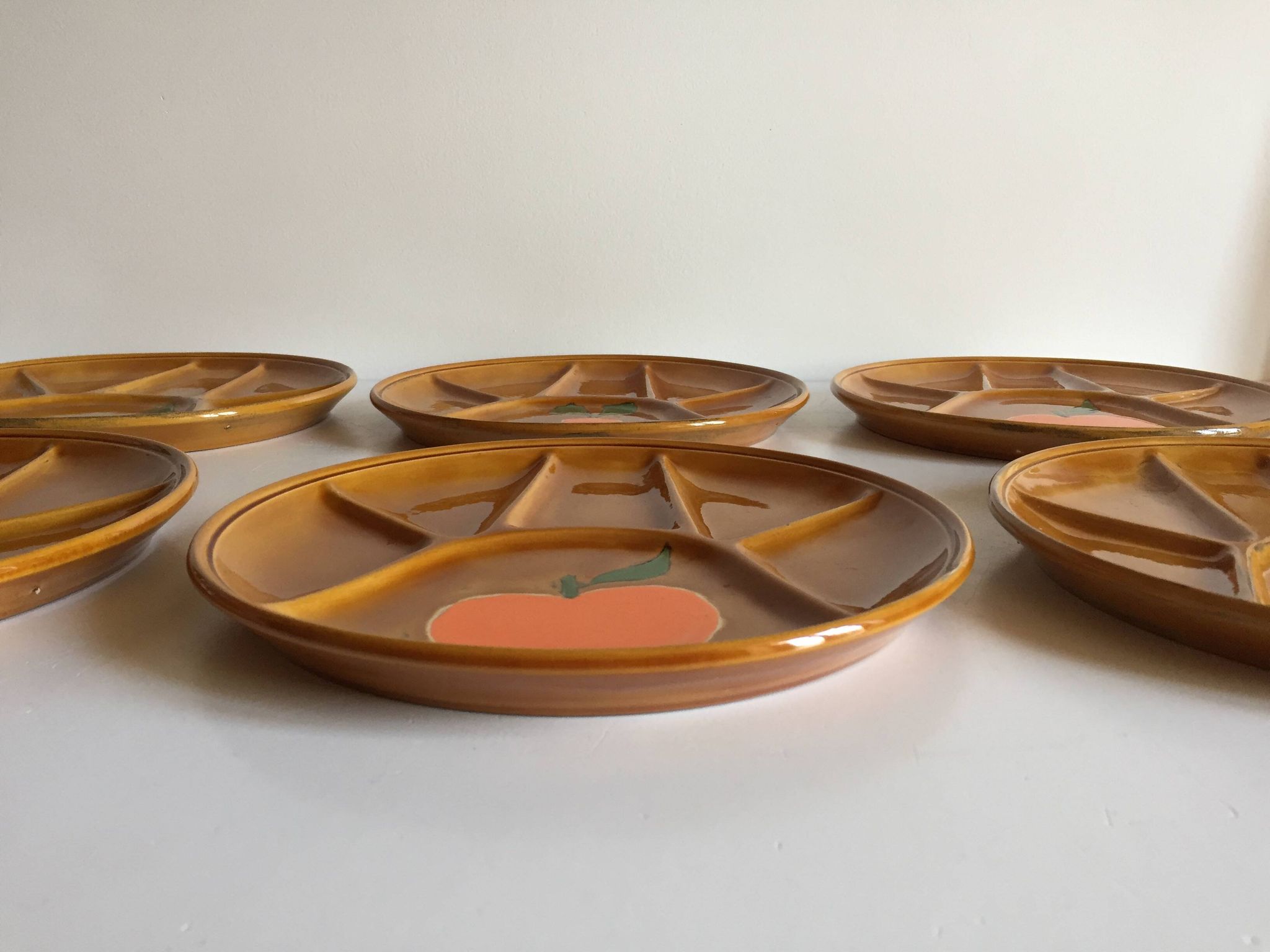 6 assiettes compartimentées vintage