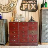 Meuble de métier d'atelier patine rouge