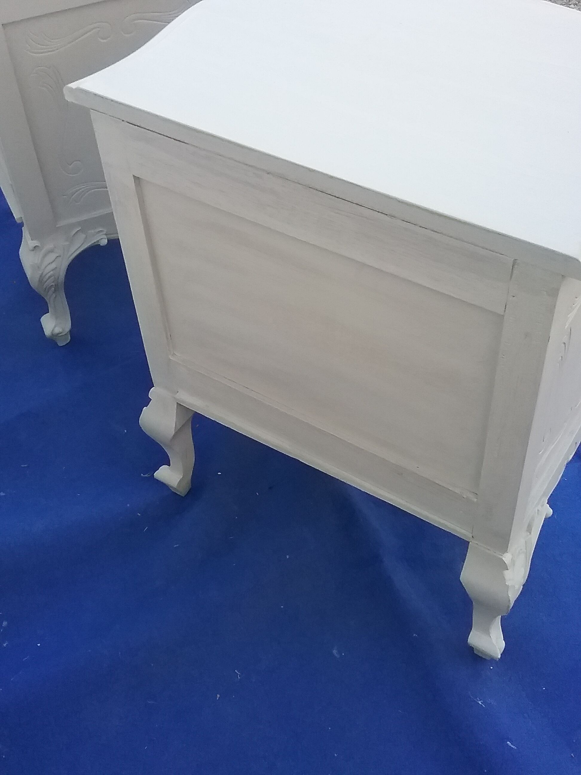 Paire de chevets style Louis XV