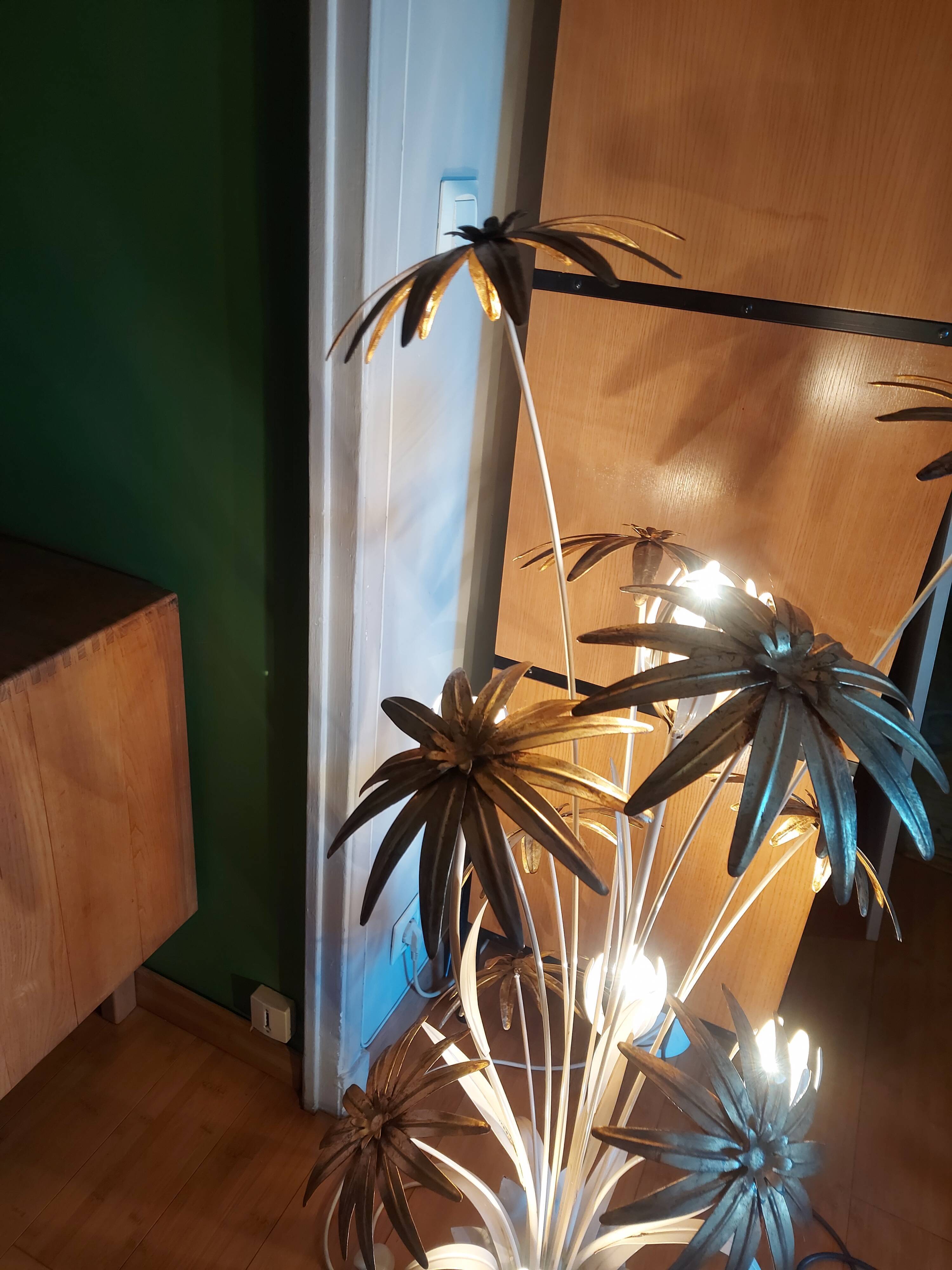 Flower floor lamp design 70'S , Hans Kögl