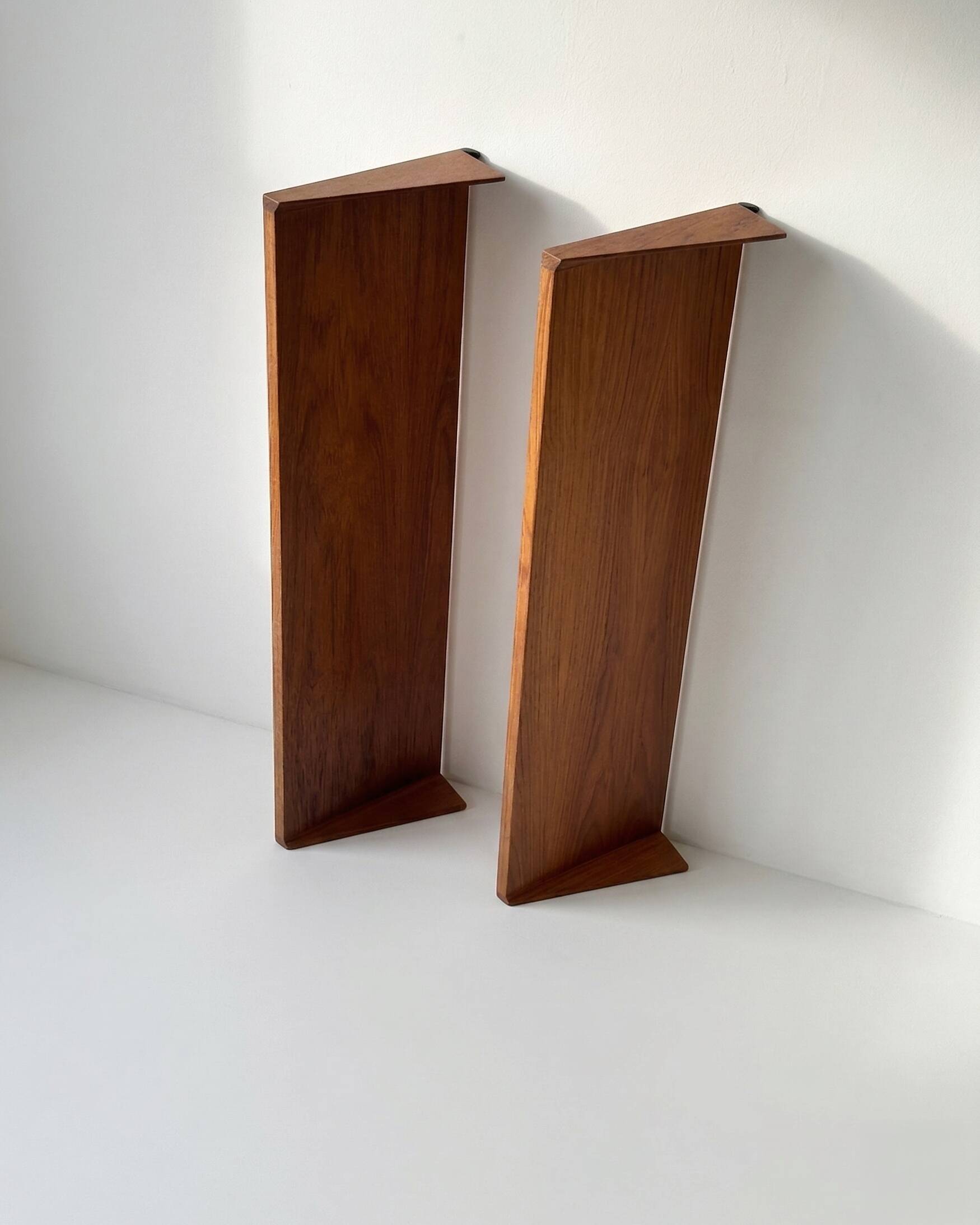 Modular wall system by kai kristiansen - fm møbler