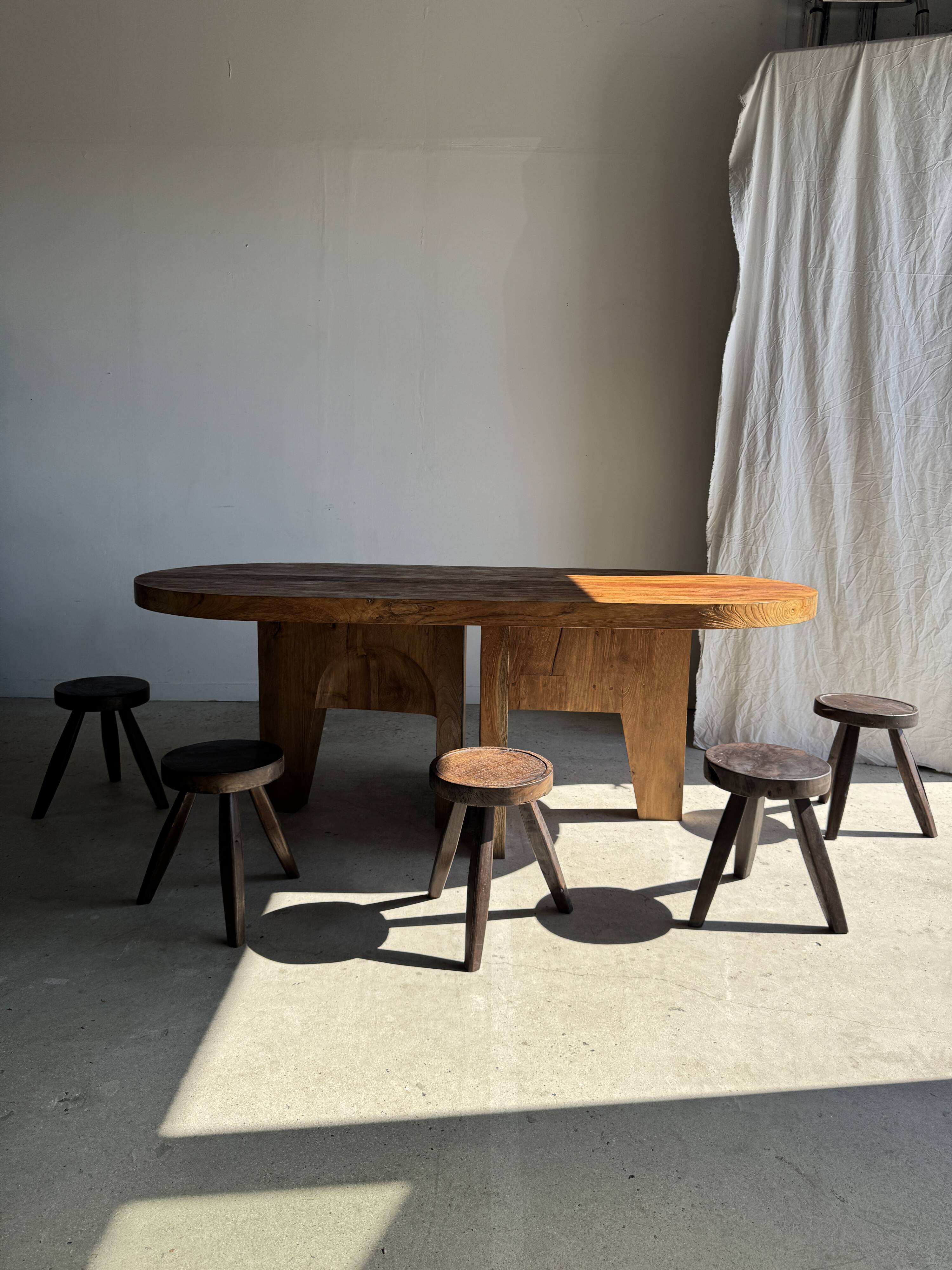 Immense solid teak table 2.10m x 1m