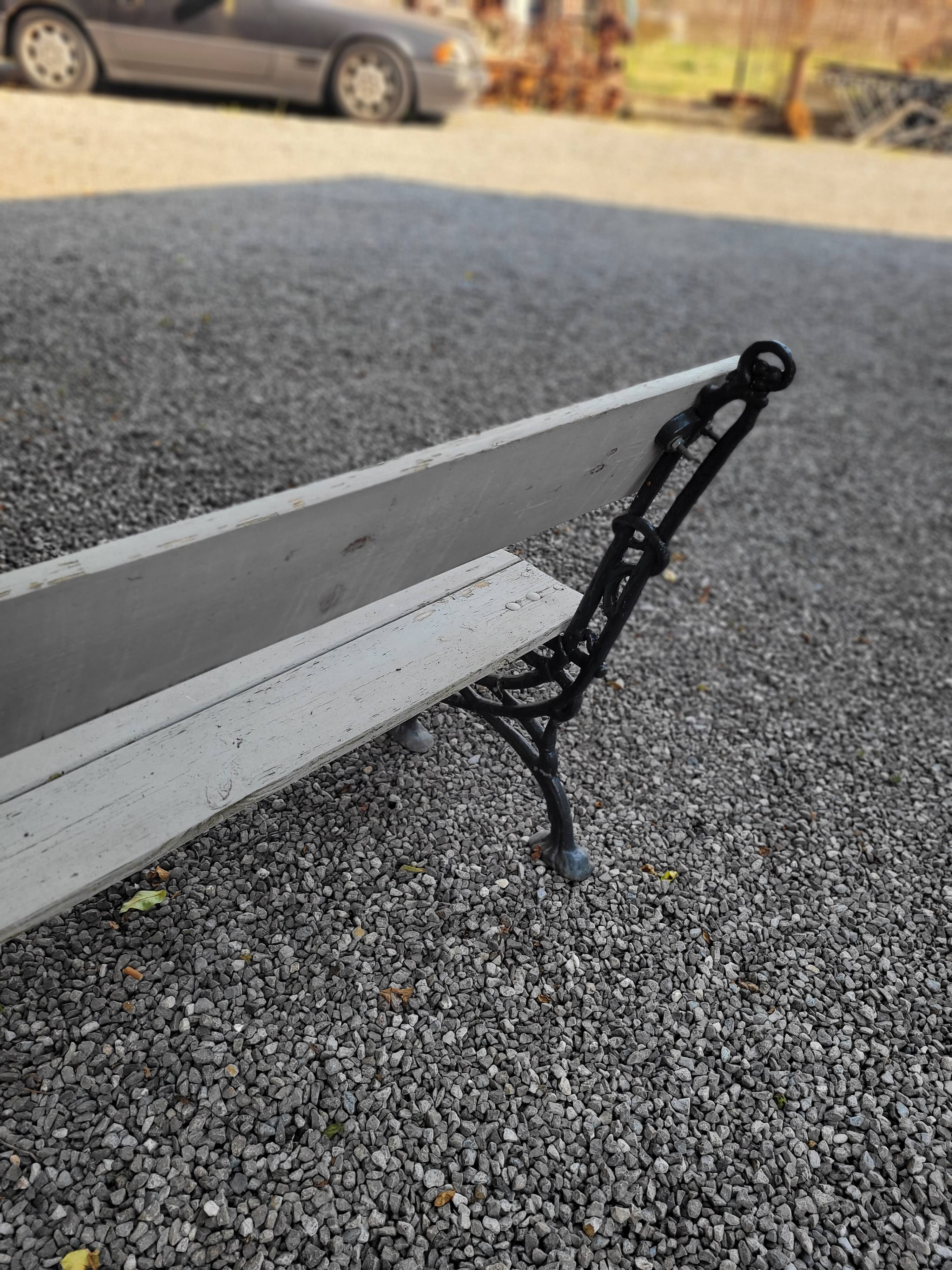 Old cast iron garden bench 114cms long