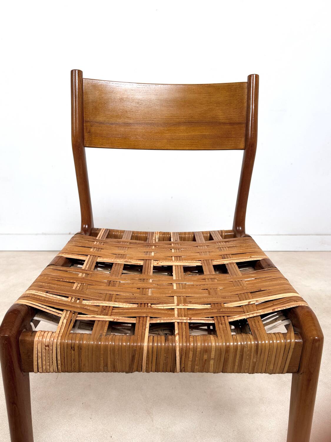 Set of 6 Gessef chairs model "Havana"