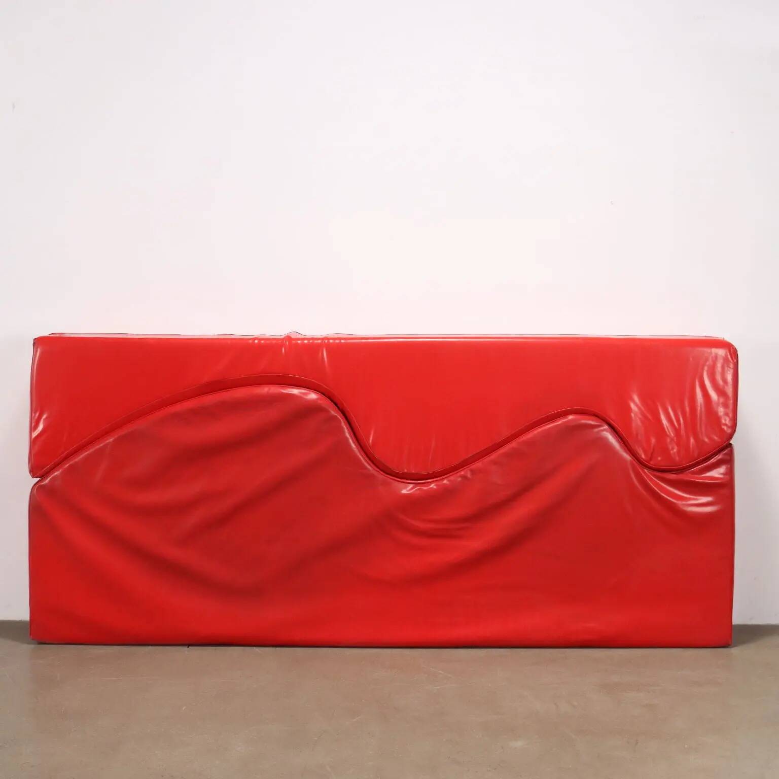 Superonda sofa Poltronova vintage design Archizoom 1970s