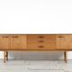 Buffet/table basse en teck « Avalon » du milieu du siècle. Style vintage élégant.