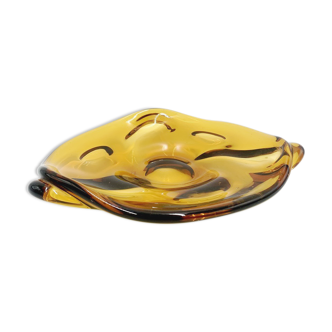 Honey-colored glass platter, Czechoslovakia, 1960s