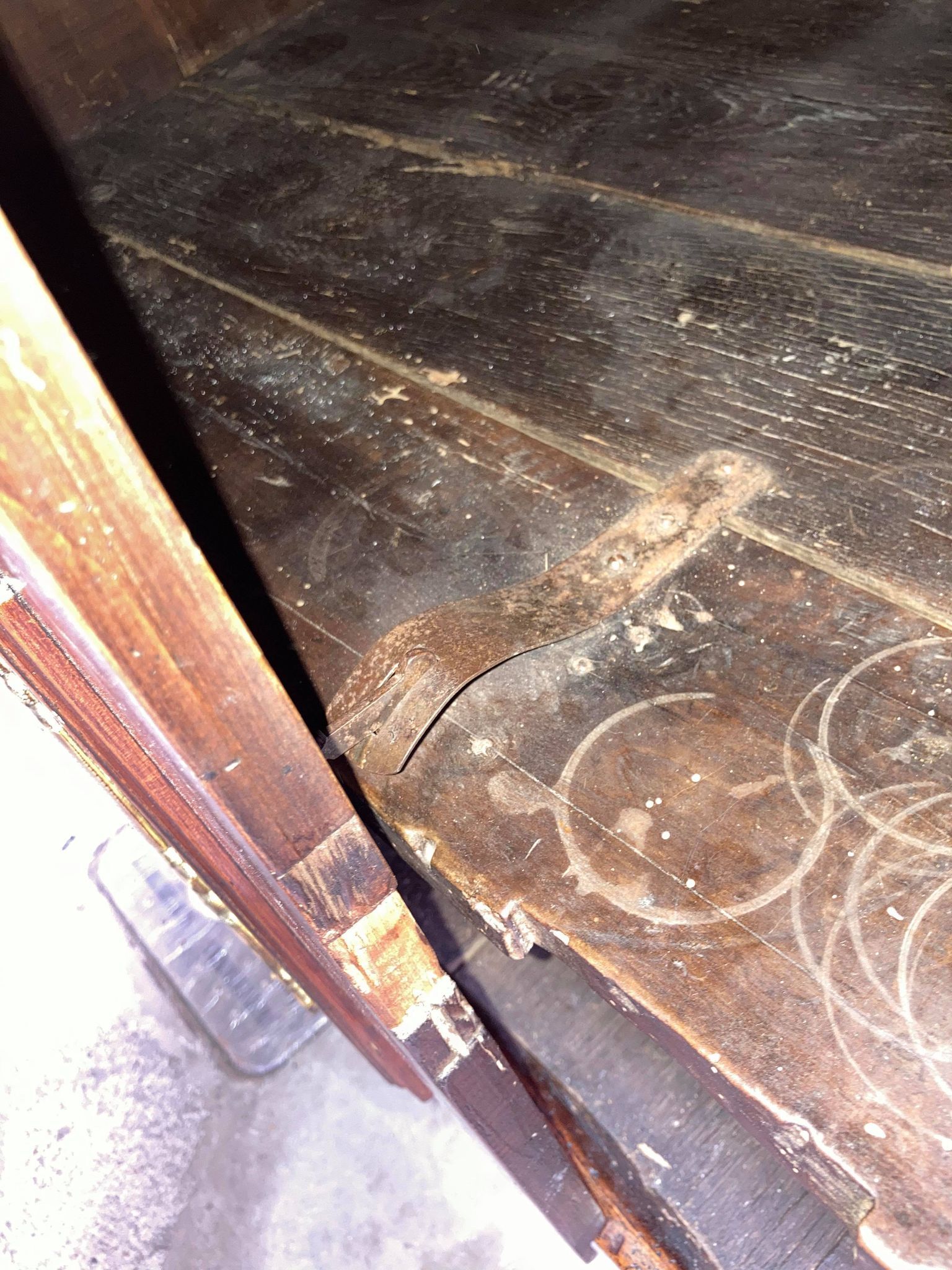 Vintage vaisselier with drainer