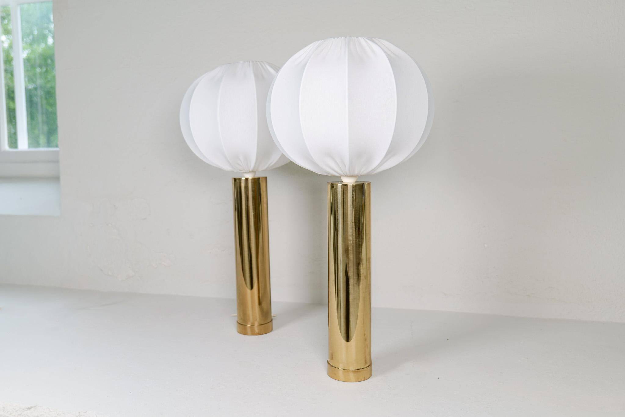 Pair of large Bergboms B-010 table lamps in brass, mid-century, 1960s, Sweden.