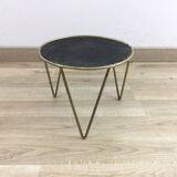Tabouret porte-plante perforé