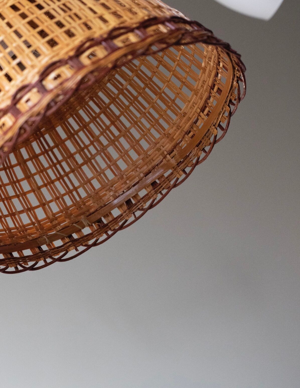 Vintage wicker pendant lamp