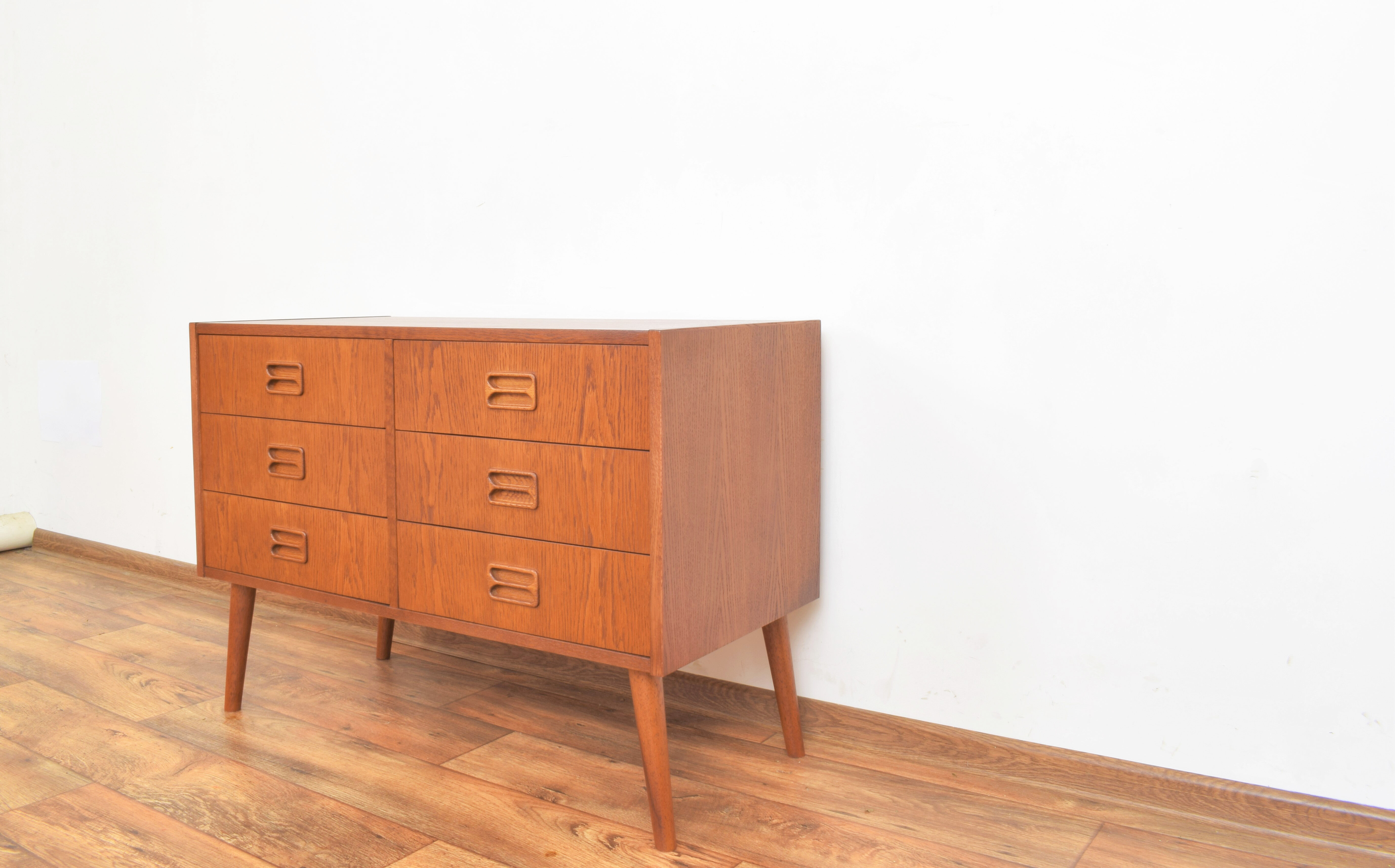 Mid-Century Danish Oak Chest of Drawers, 1960s.