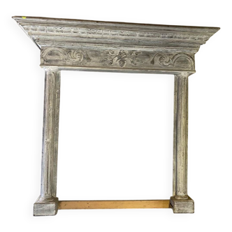 Fireplace mantel