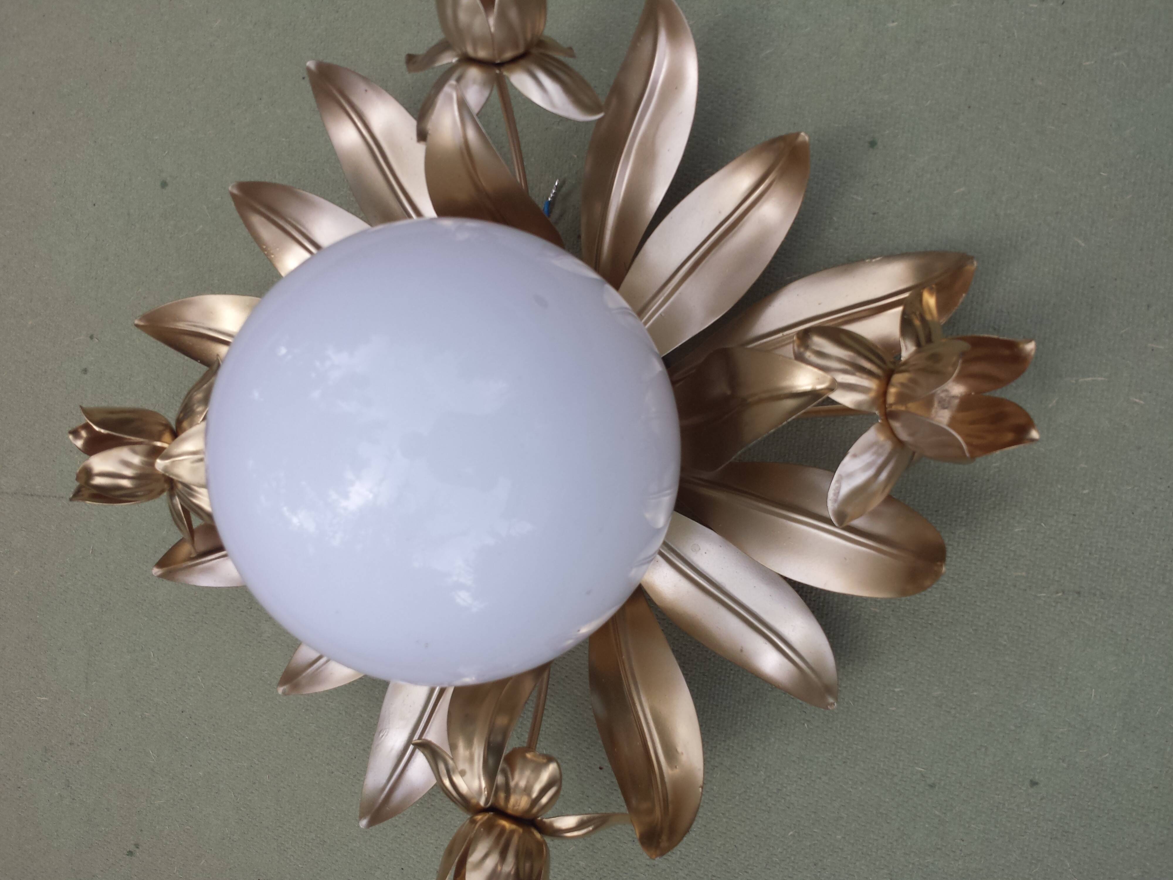 Golden Sun Flower Wall Ceiling Light