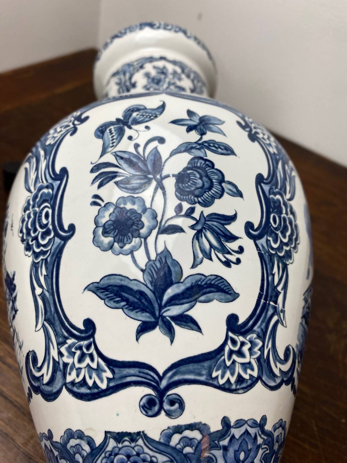 Molen ceramic vase
