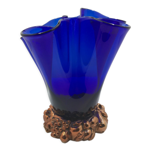 Vase en verre bleuté