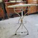Table de jardin en metal et bois