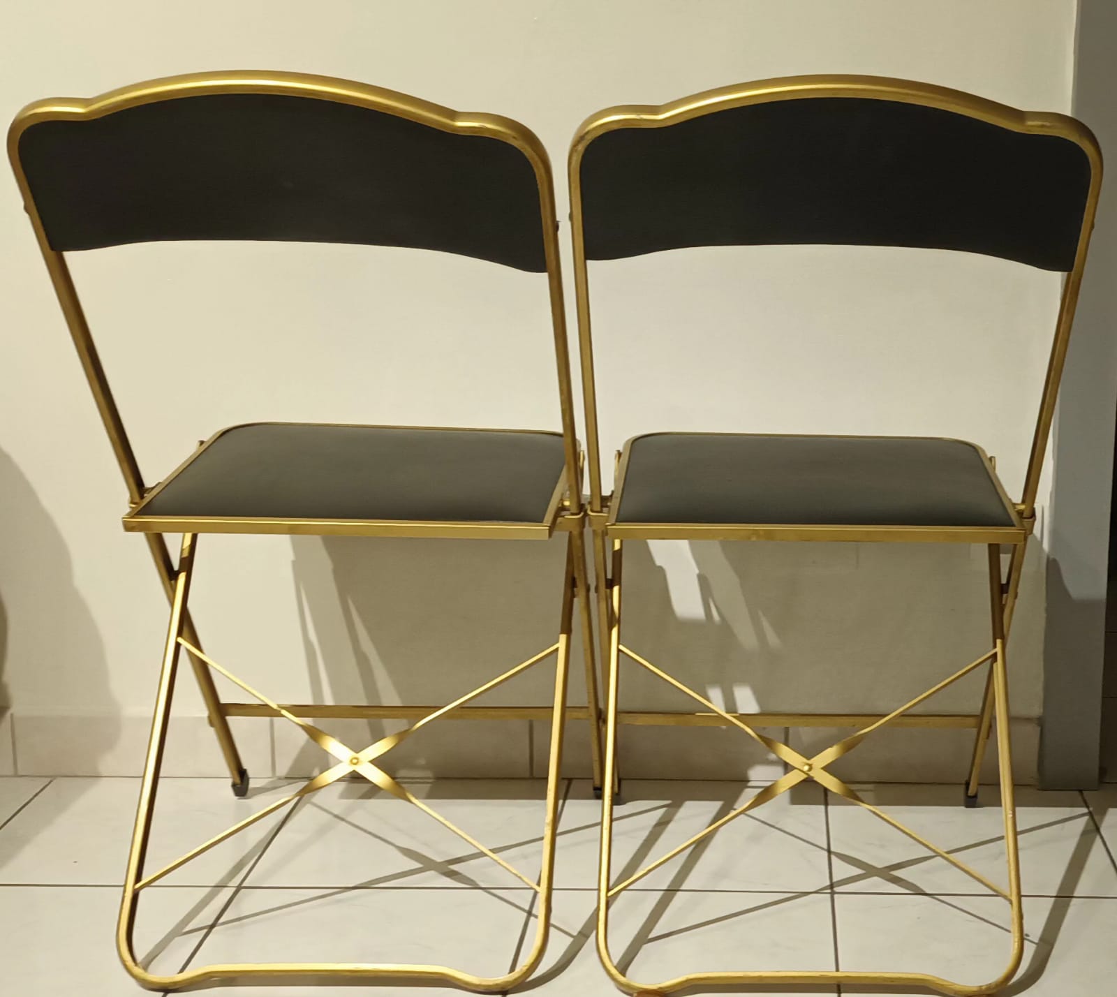 Pair of Chaisor folding chairs