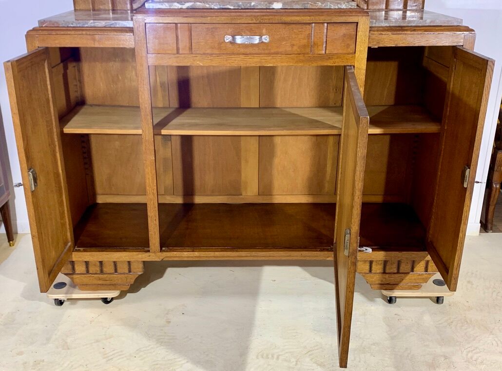 Buffet art deco en chêne massif