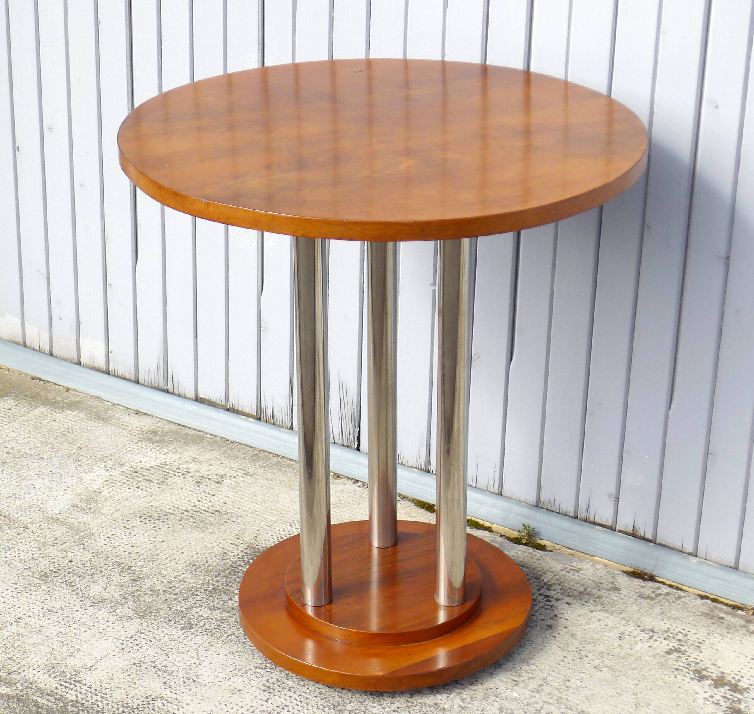 Art Deco pedestal table