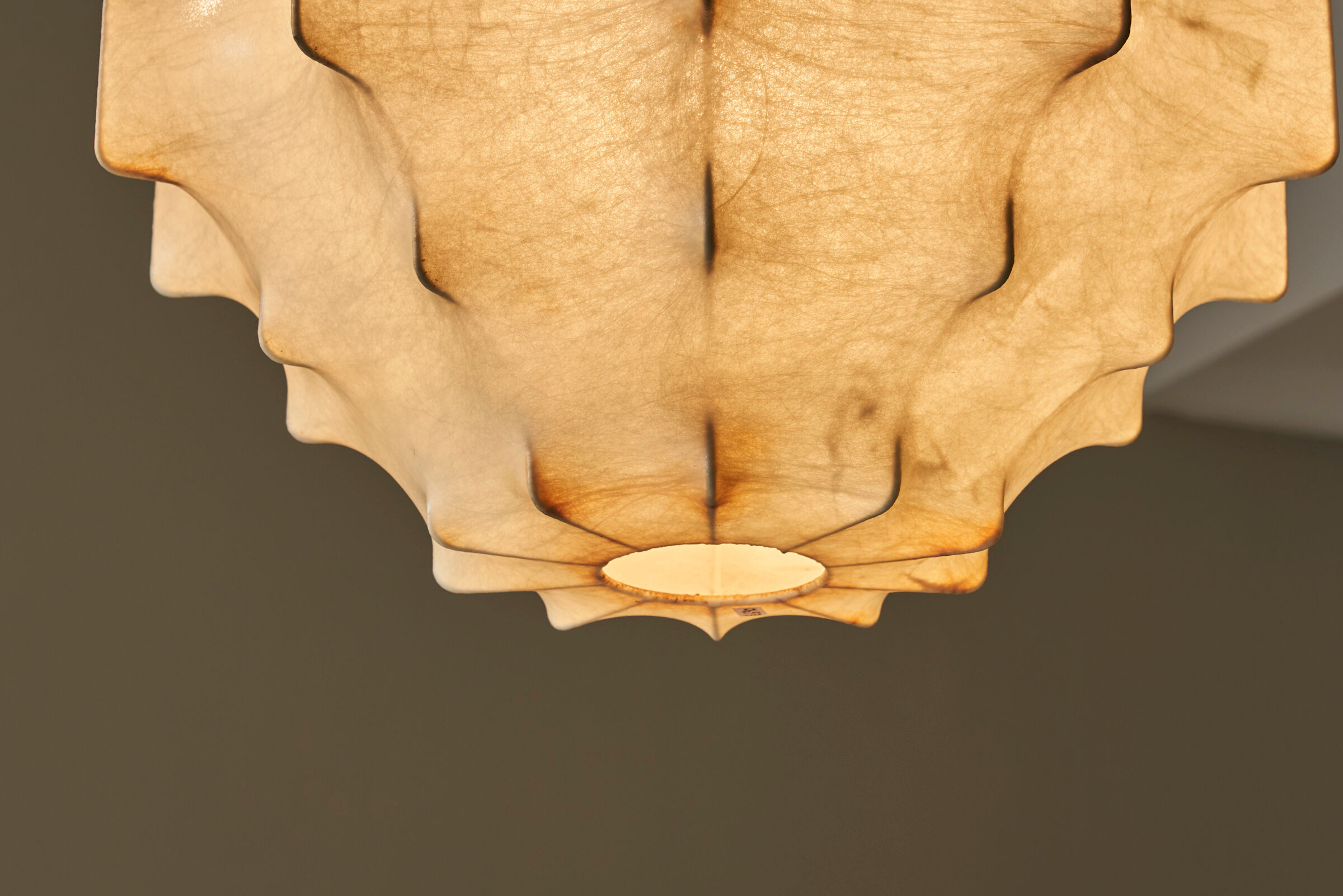 'Cocoon' pendant lamp