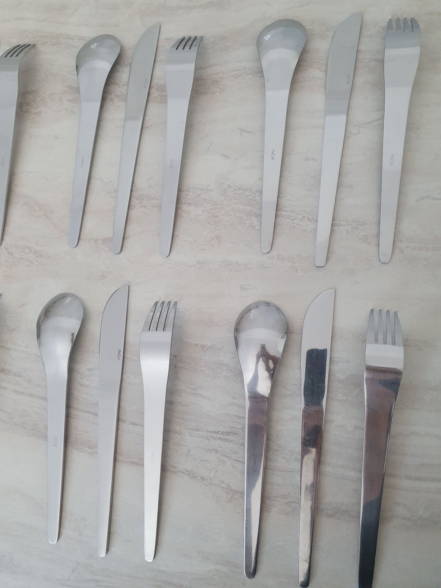 18 stainless steel Space Age place settings / Spoon Fork Knife