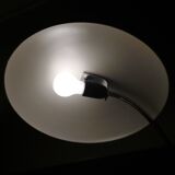 Rare lampe de bureau vintage, lampe de table RDA bleu clair chromé