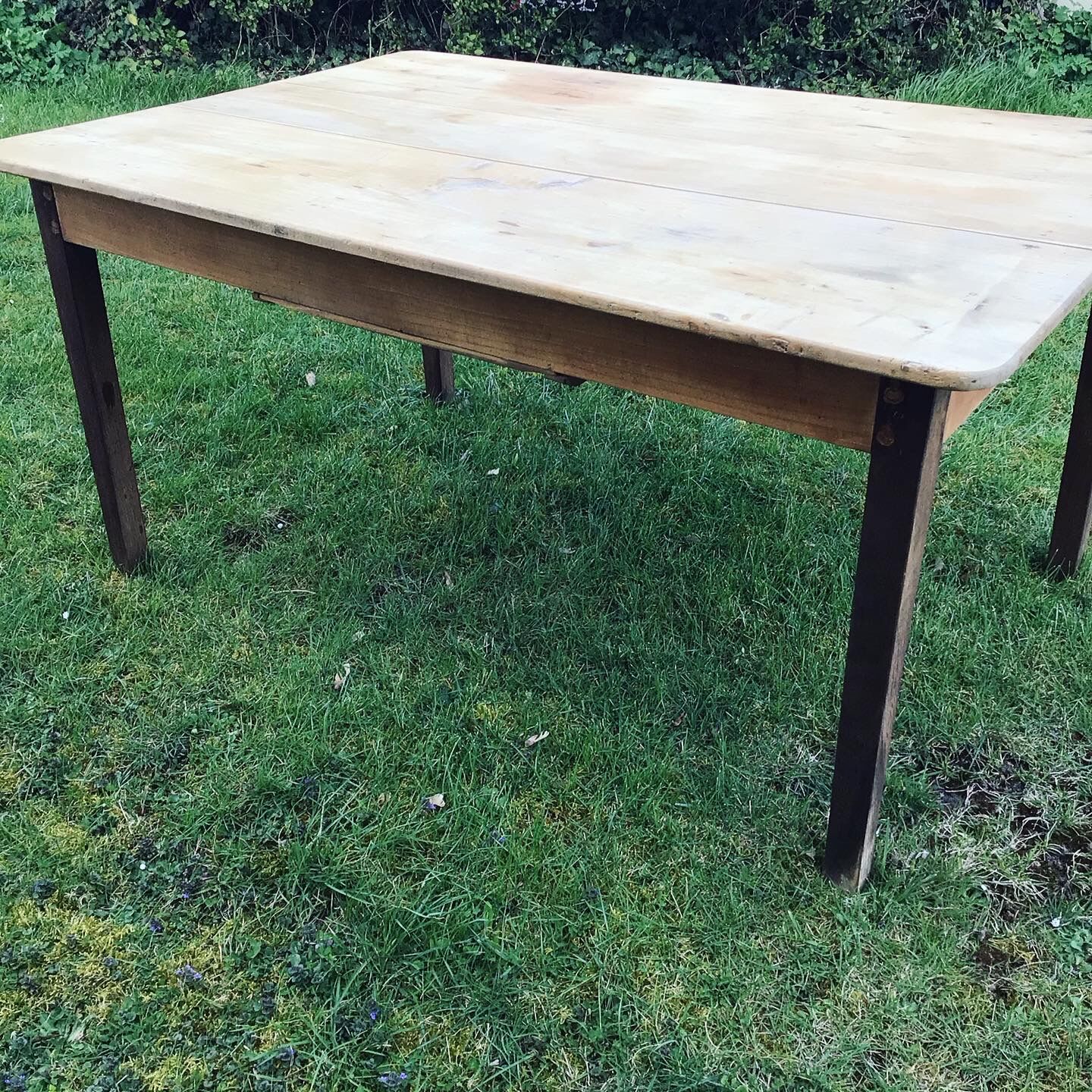 Farm table 150x100cm