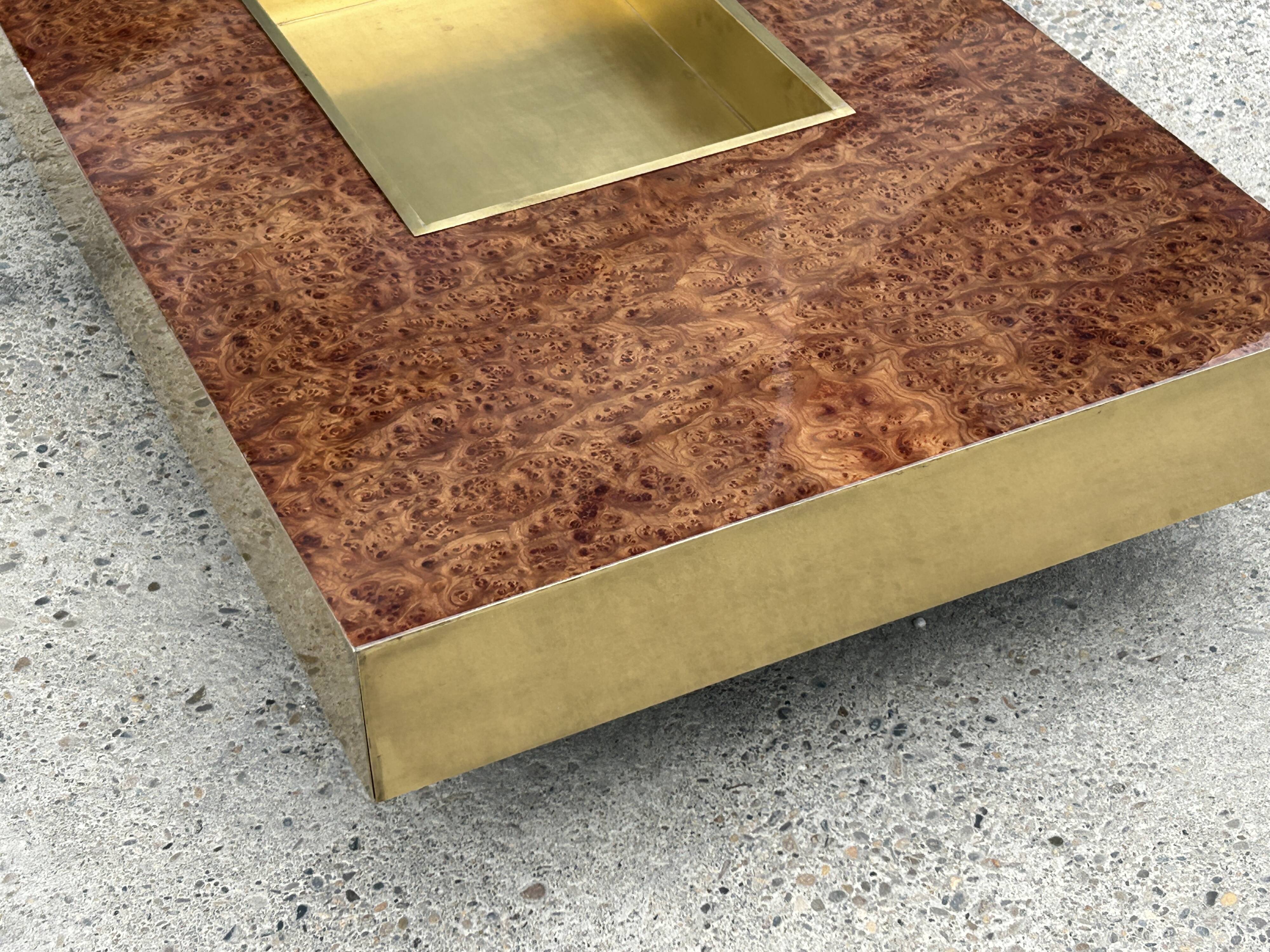 Willy Rizzo coffee table in walnut burl and brass 1970