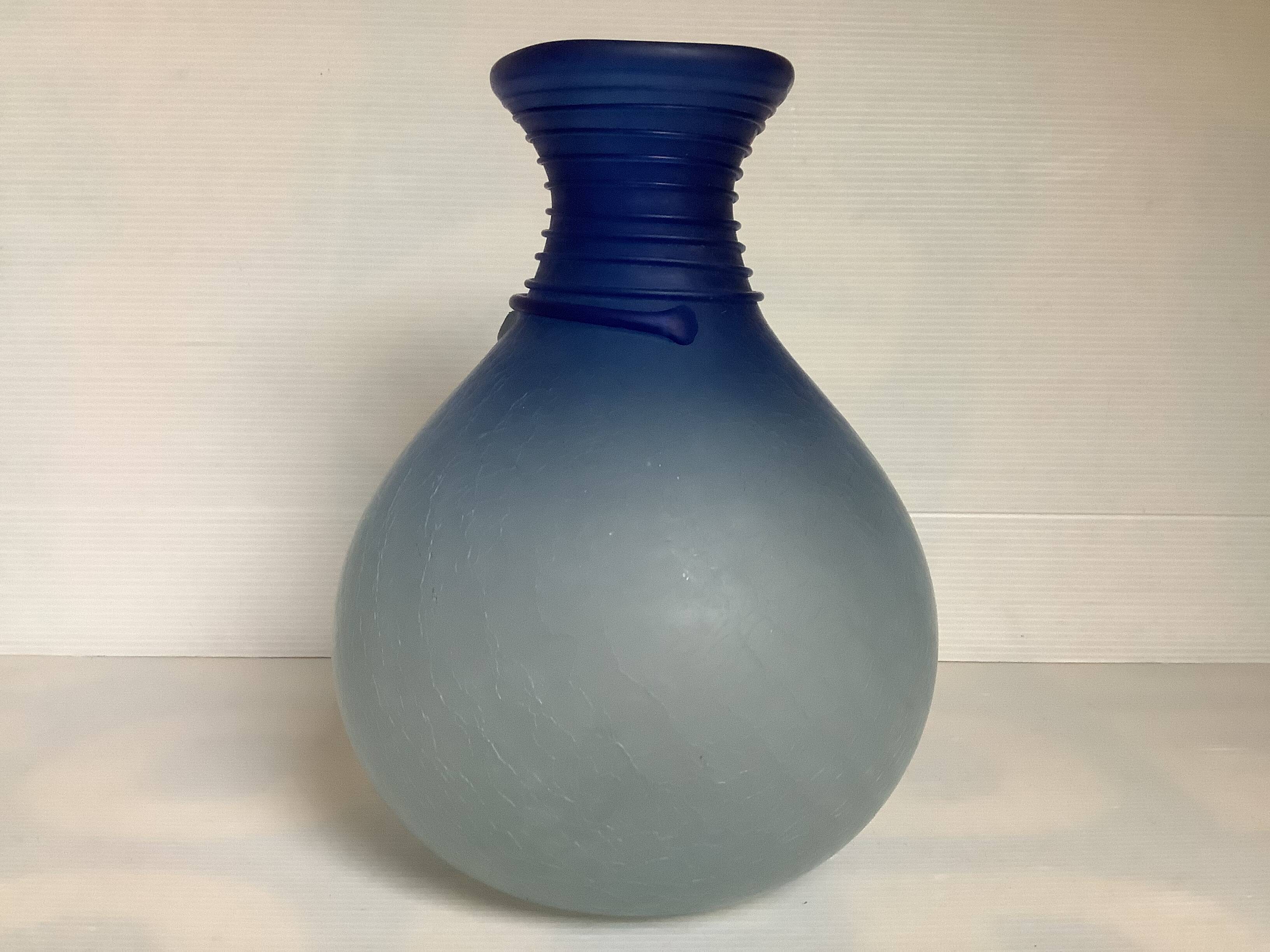 Cobalt blue vase in Murano style