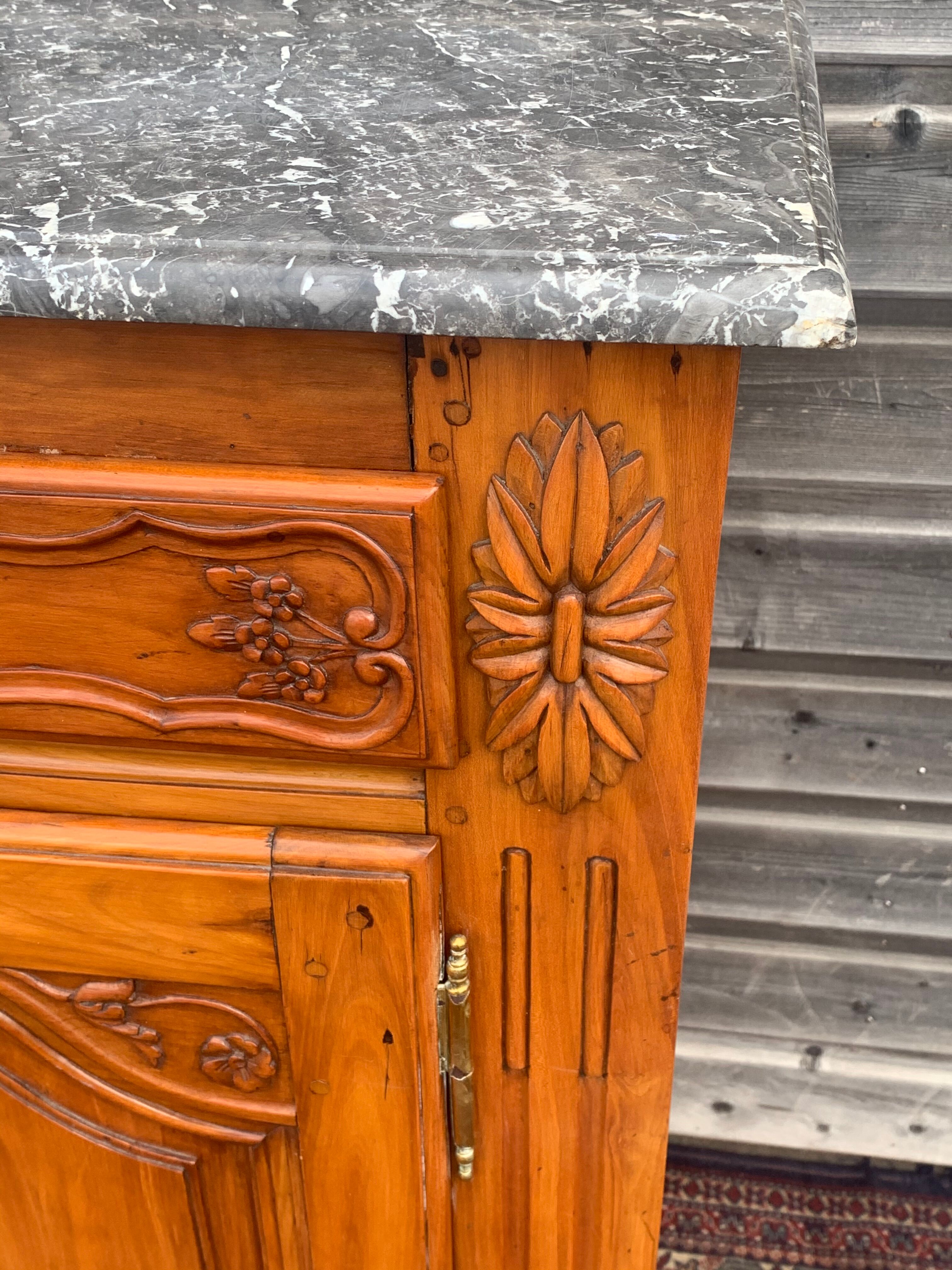 Sideboard three doors in 18th century cherry
