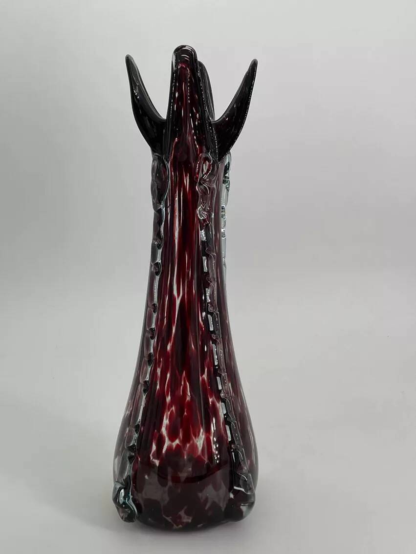 Vase en verre soufflé années 70